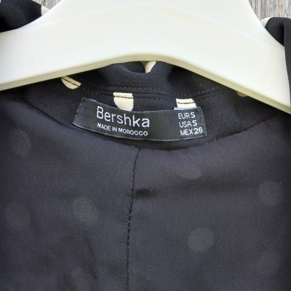 Bershka Polka Dot Jumpsuit S Black White Double Breasted Wrap Belted 3/4 Sleeve - Picture 4 of 5